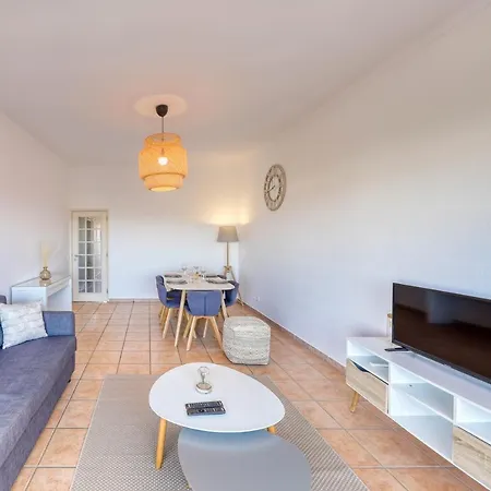 T2 Renovated With Ocean View Vilamoura *
