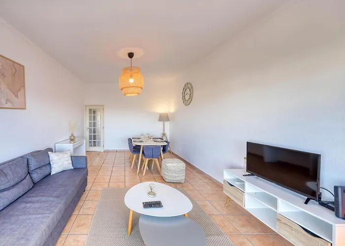 T2 Renovated With Ocean View Vilamoura *